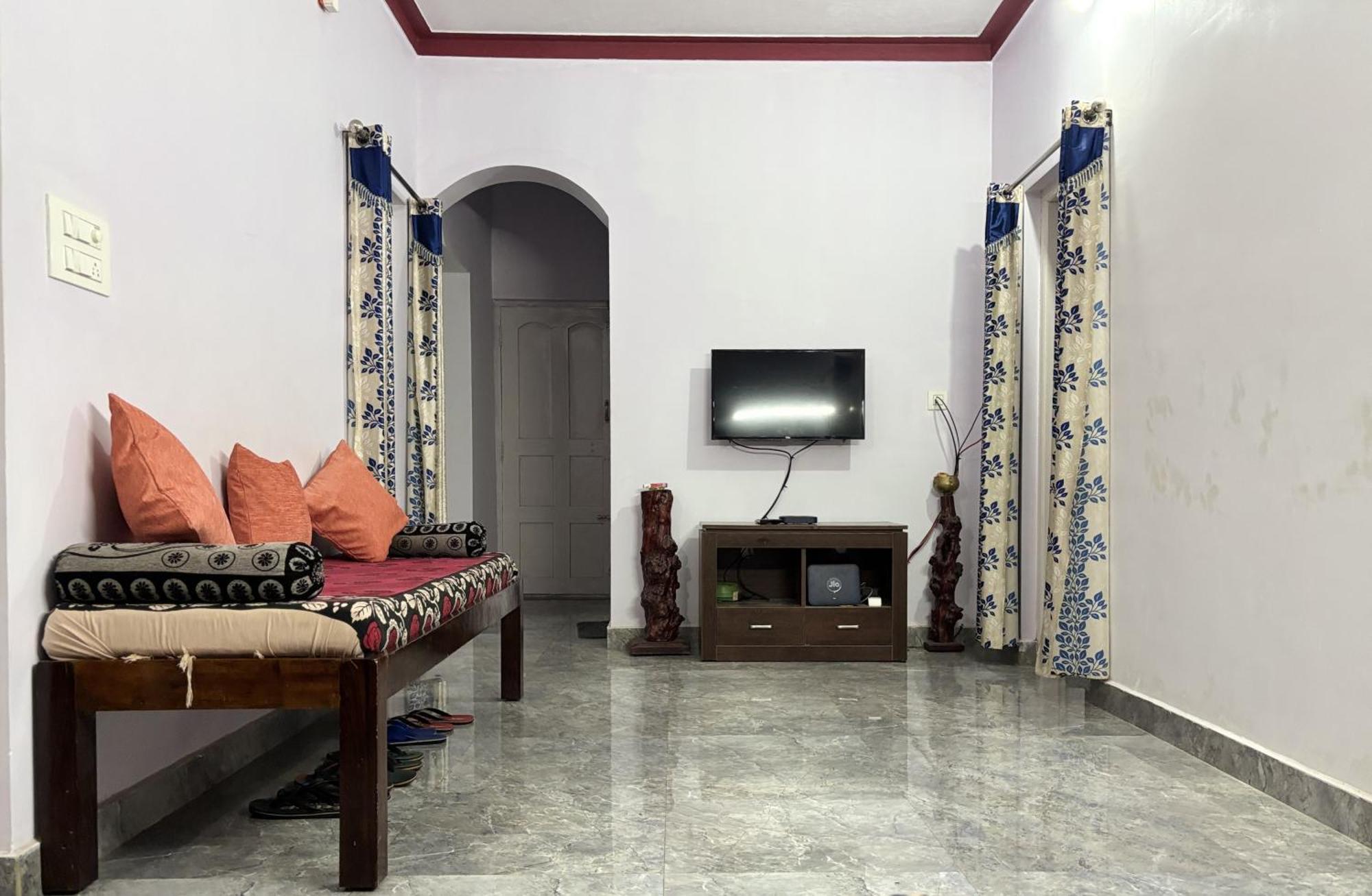 Srishti Homestay Madikeri Buitenkant foto