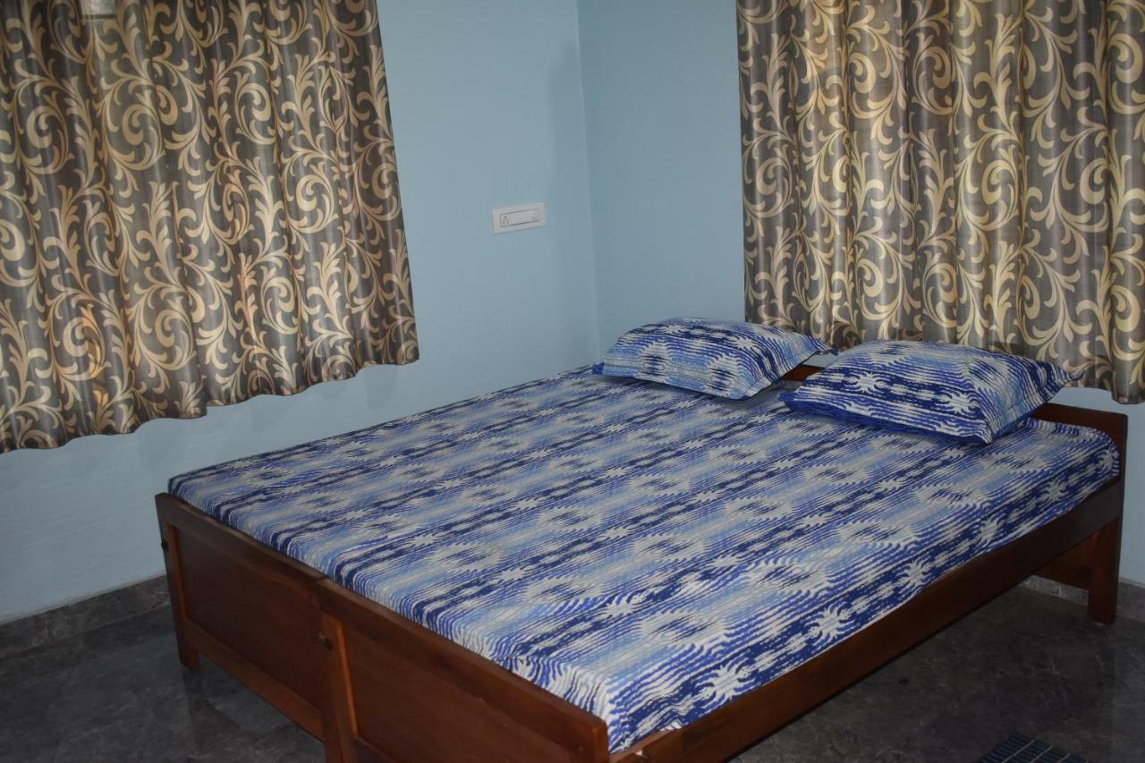 Srishti Homestay Madikeri Buitenkant foto